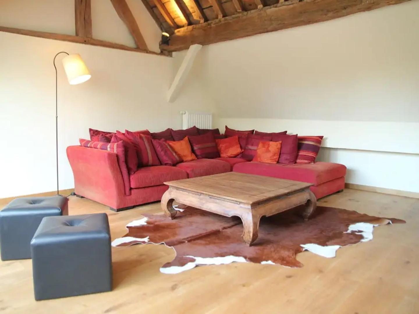 Gite With Swimming Pool Situated in Wonderful Castle Grounds in Gesves