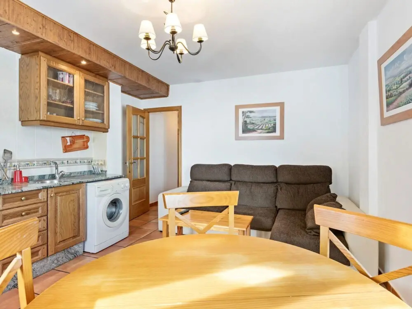 Charming Apartment in Gudar With Terrace