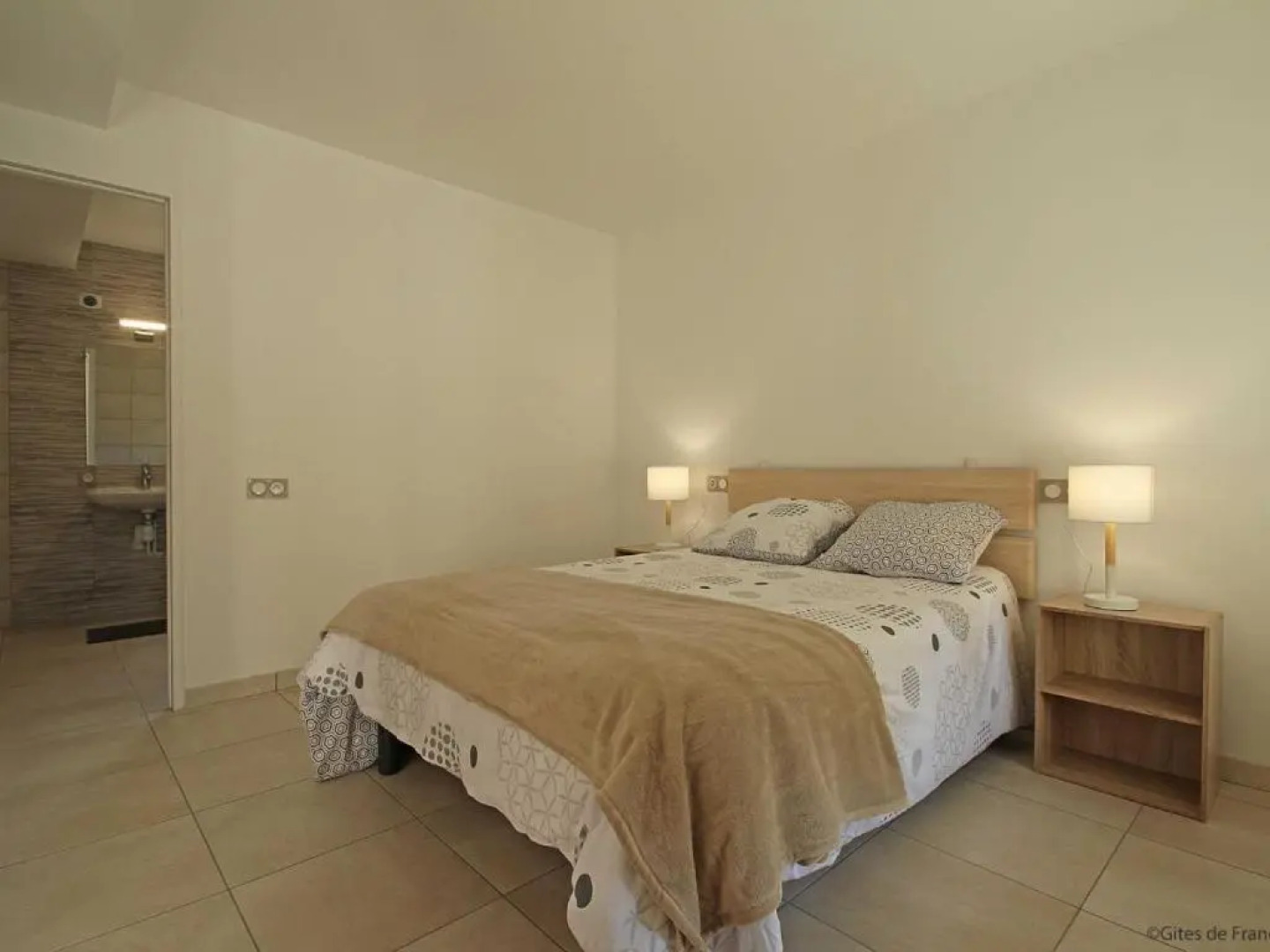 Gîte Saint-Fraimbault, 4 pièces, 7 personnes - FR-1-497-74