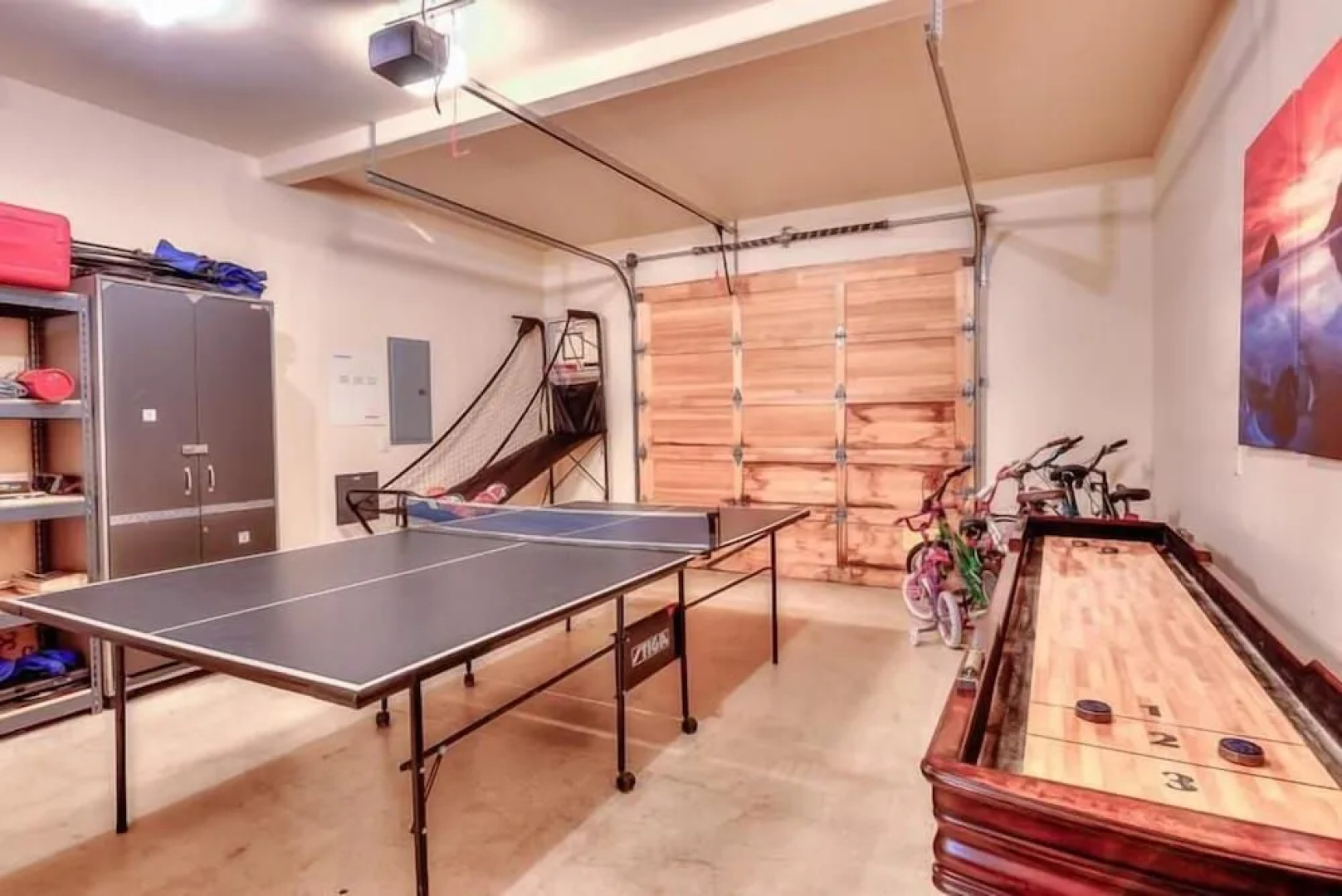 Pelicans Perch Pacific City