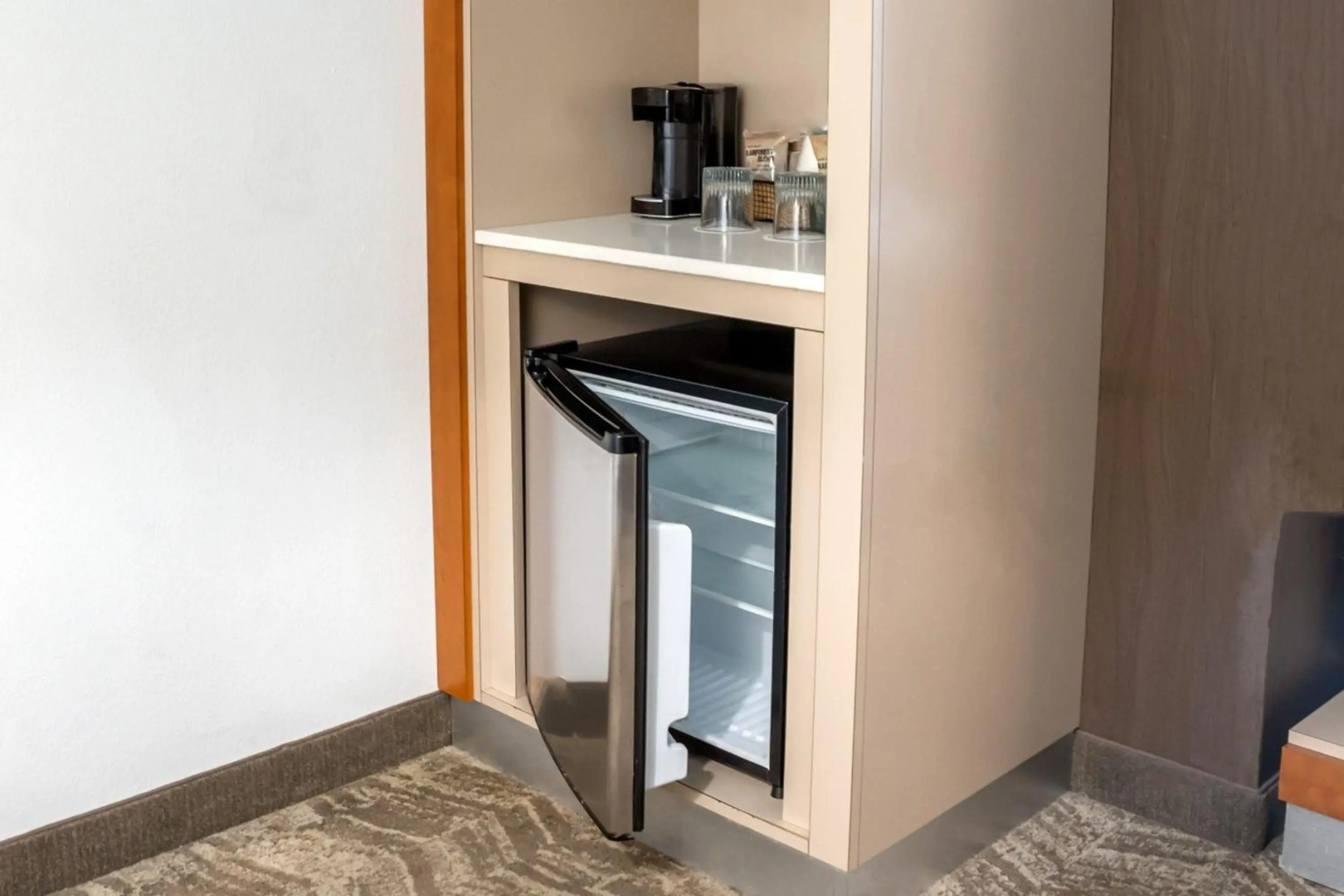 SpringHill Suites Savannah Downtown / Historic District