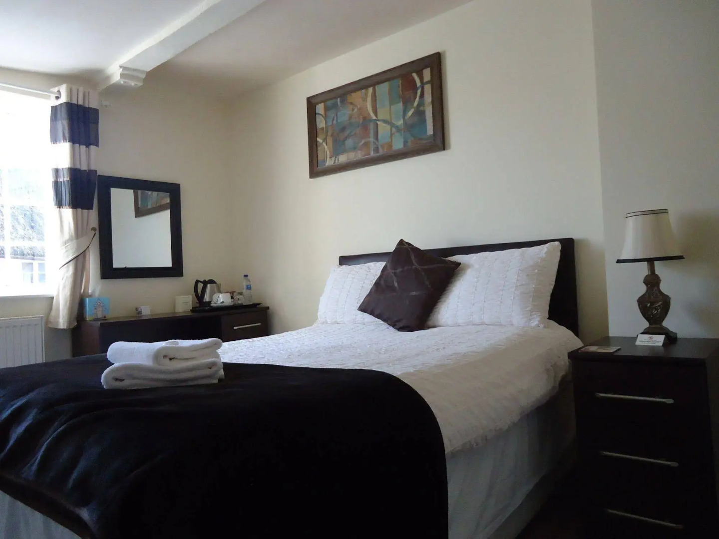 The Silverton Inn - B&B