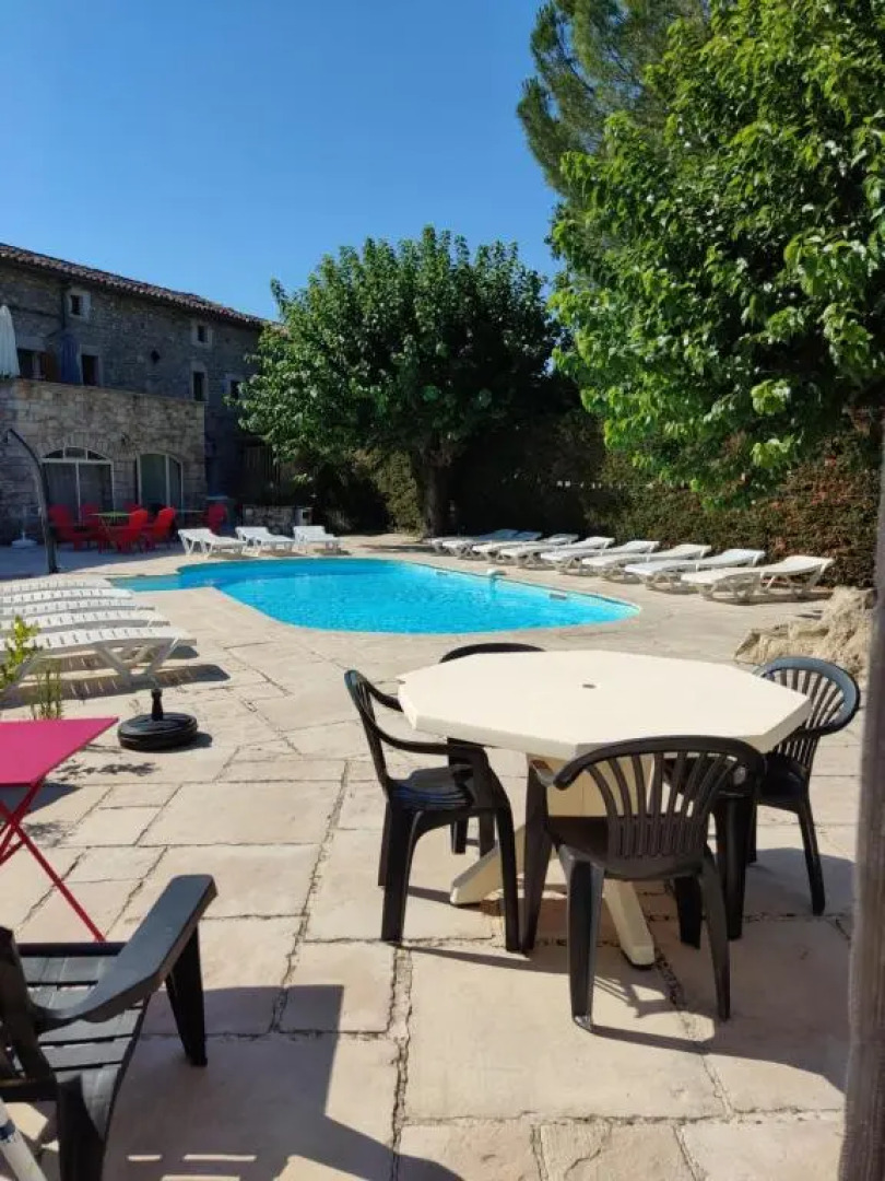 Les cigales studio laurier