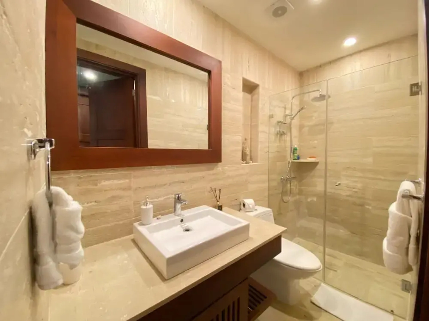 Charming Two-bedroom Apartment in Portillo