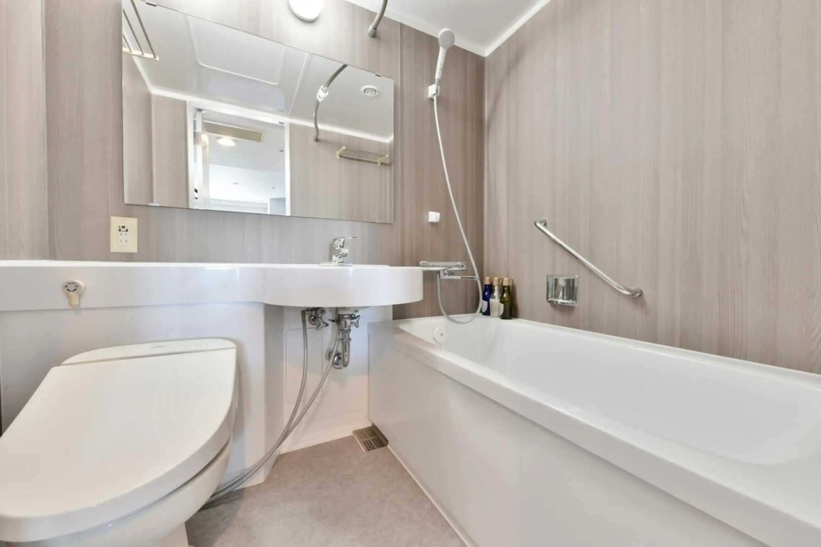 Vessel Inn Keisei Tsudanuma Station