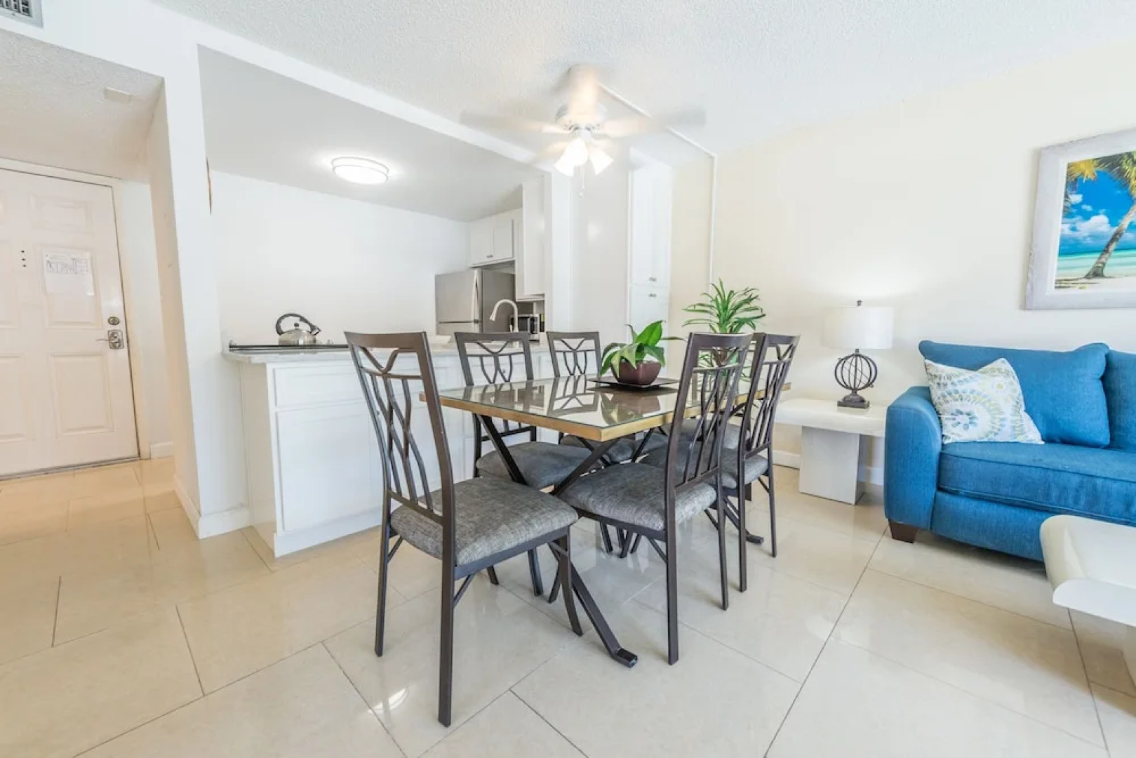 Chateau by the Sea - Happy Palm Stays