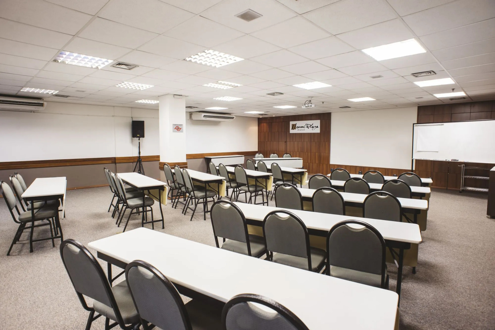 Hotel Golden Park Campinas Cambuí By Nacional Inn