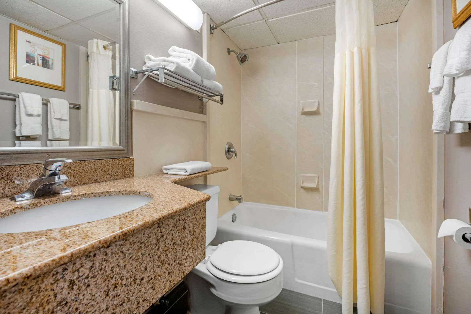 Clarion Hotel Conference Center New Cumberland