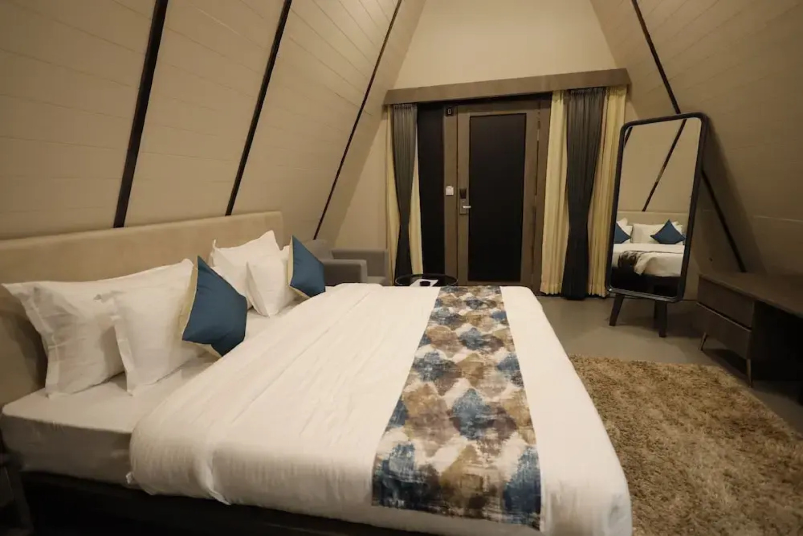 Regenta Resort Vindhyachal, Statue of Unity