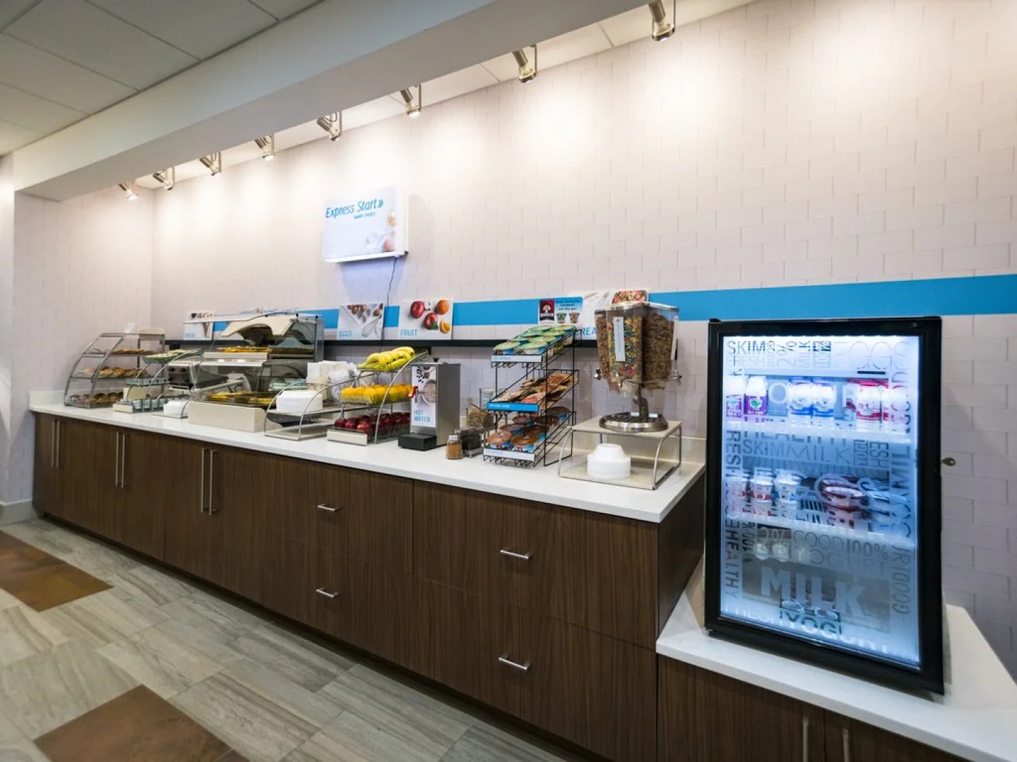 Holiday Inn Express & Suites Southaven Central - Memphis