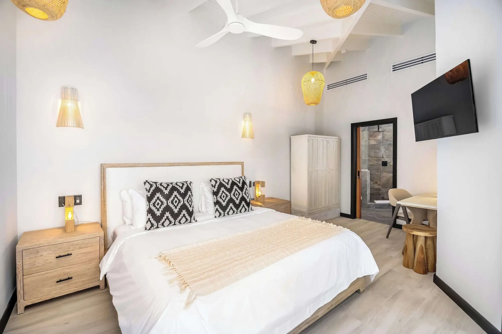 Tamarind Hills Resort & Villas