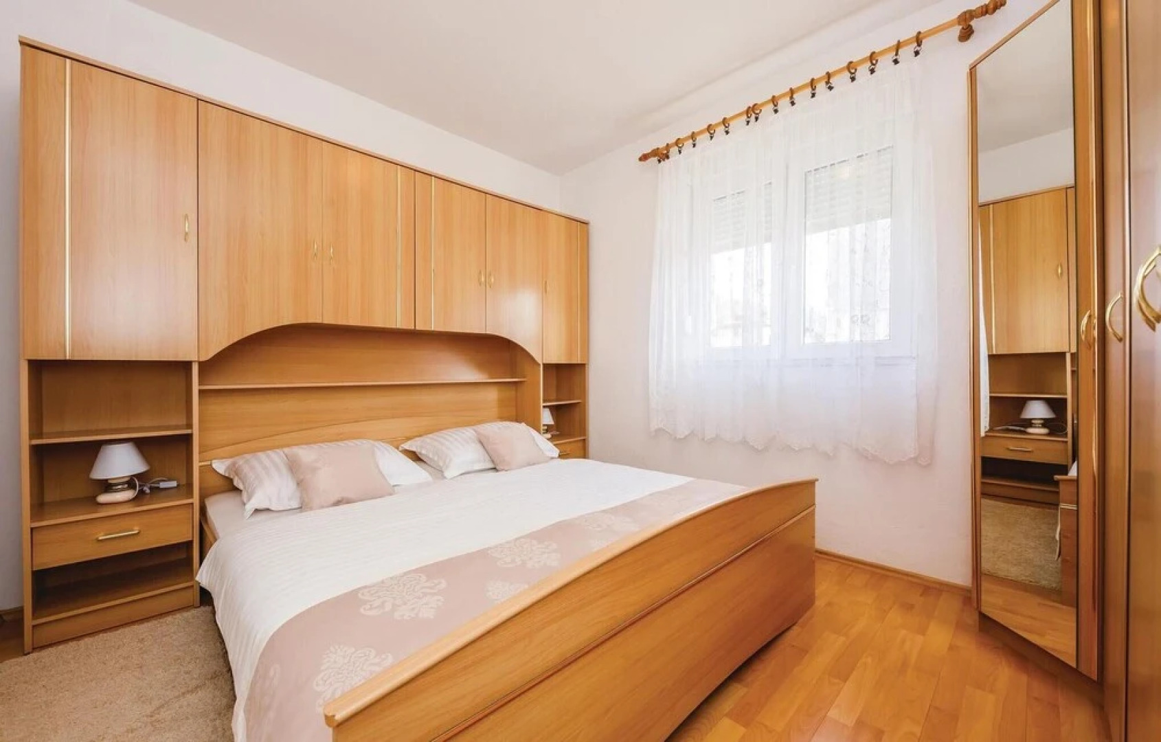 Amazing Home in Kastel Novi With Sauna, Wifi and 9 Bedrooms