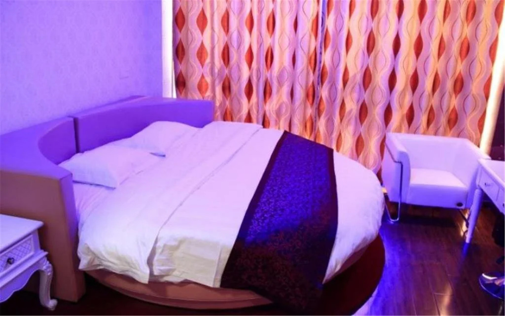 Heze E Home Business Hotel