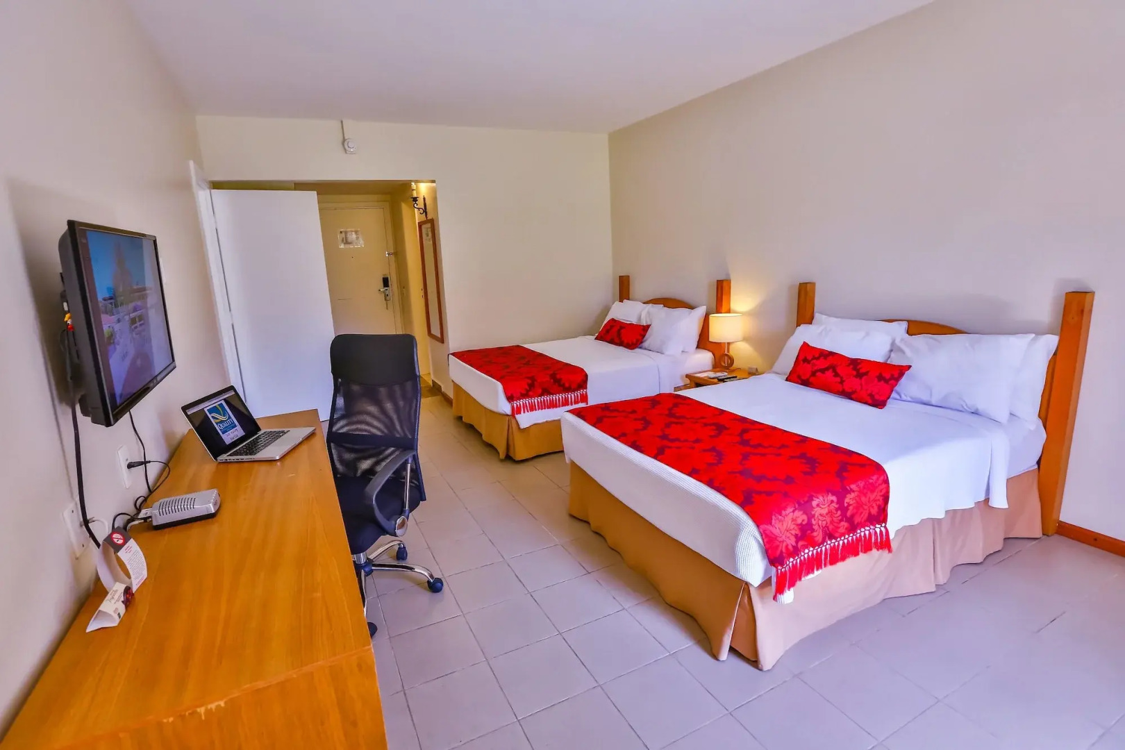 Sun Valley Marília by Atlantica