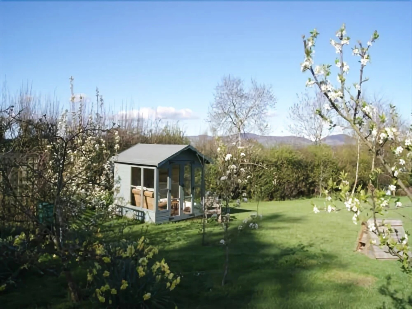 Plas Efenechtyd Cottage B&B