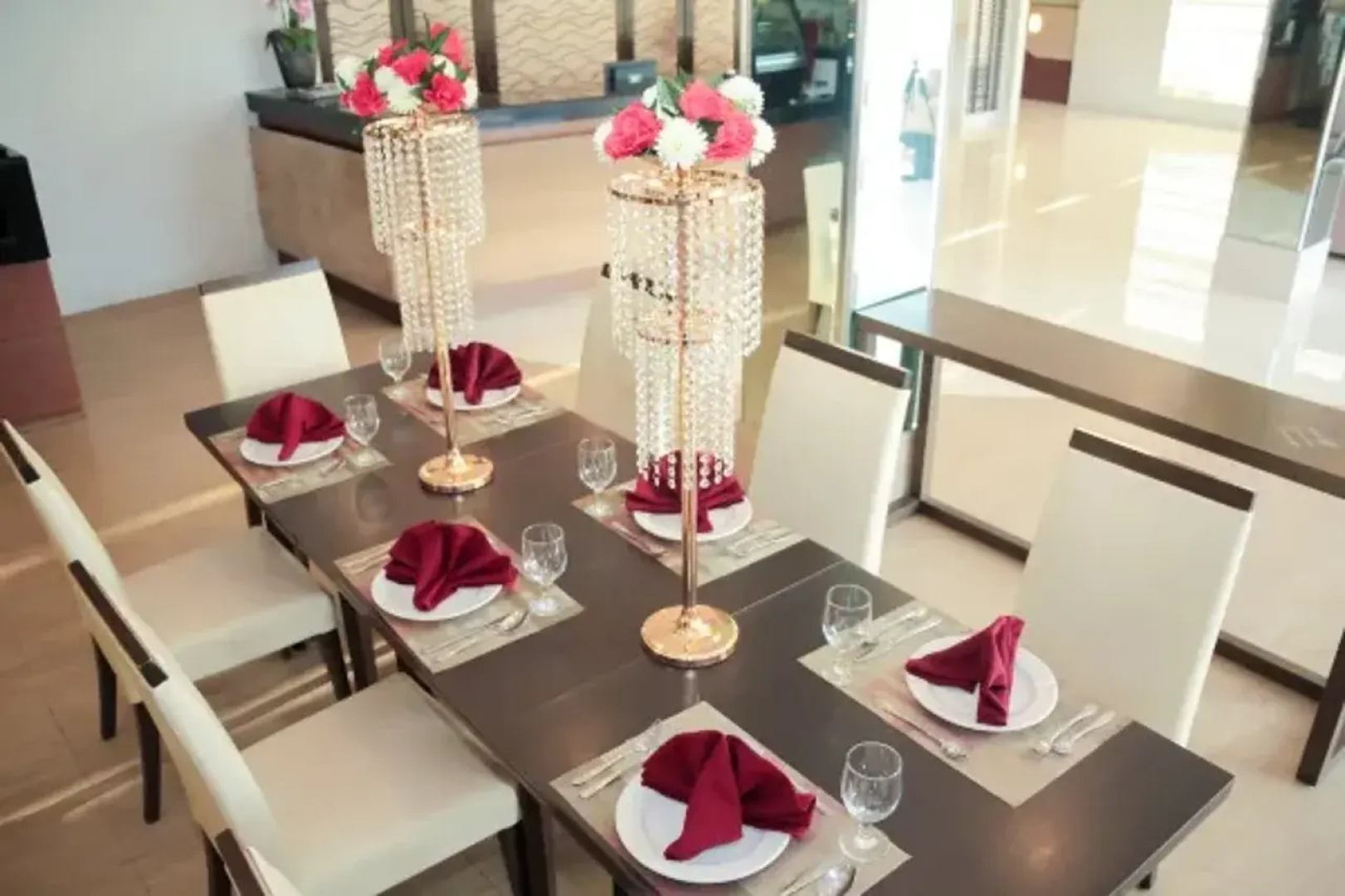 Casablanca Suites Near Airport