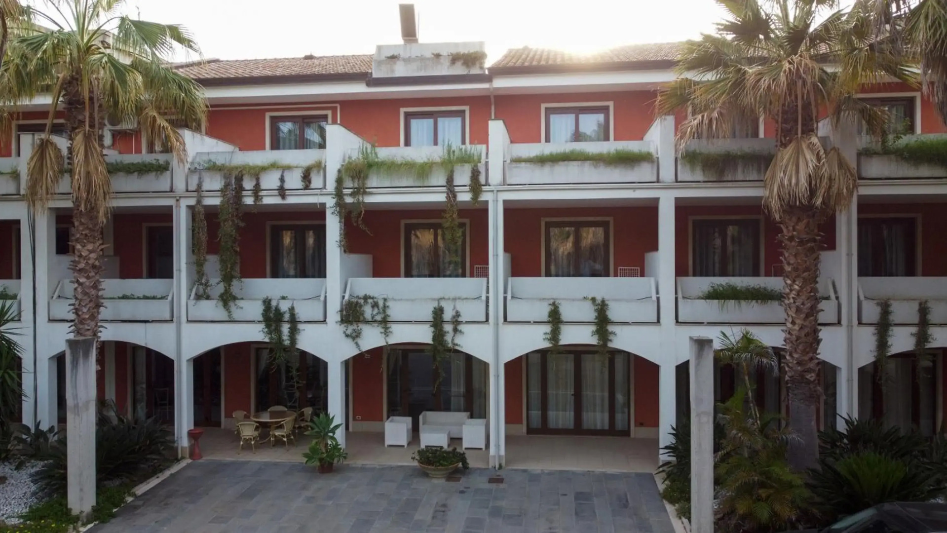 Prince Franklyn Hotel