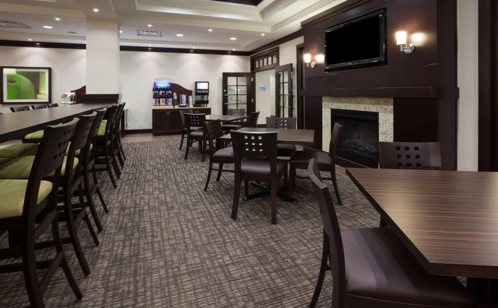 Holiday Inn Express New Liskeard