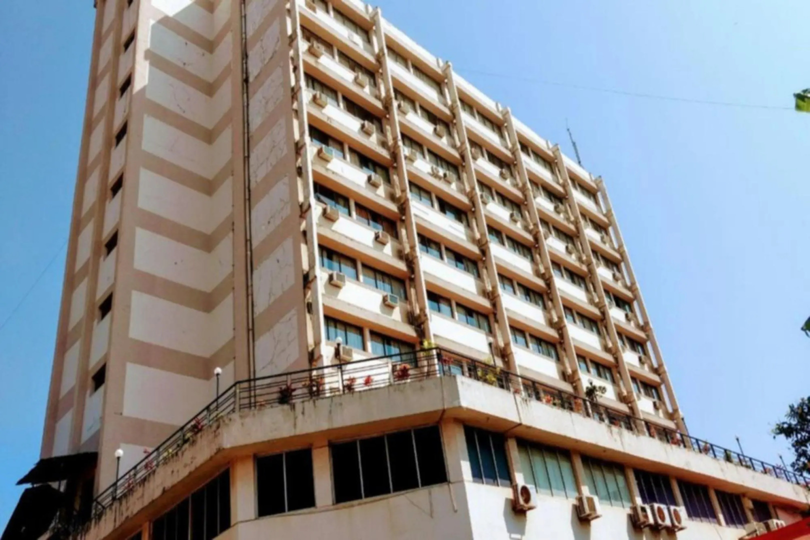 Hotel Poonja International