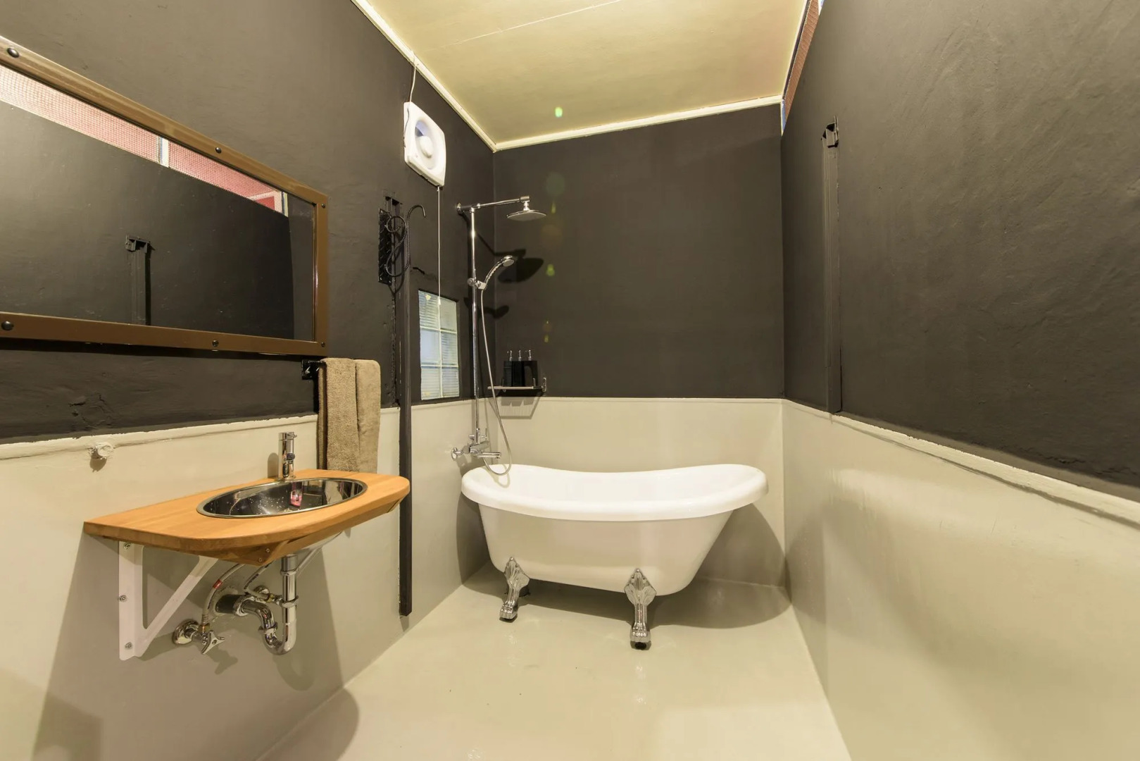 Trip Shot Hotels Koza