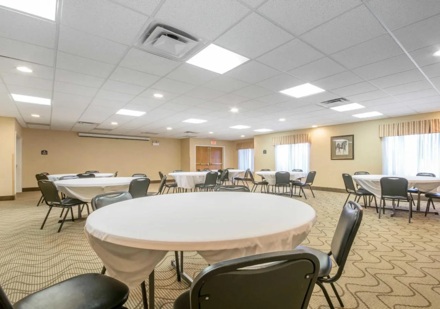 Comfort Suites Louisville Airport