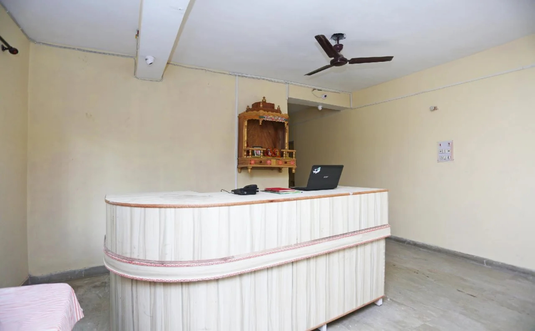 Hotel New Urvashi By OYO Rooms