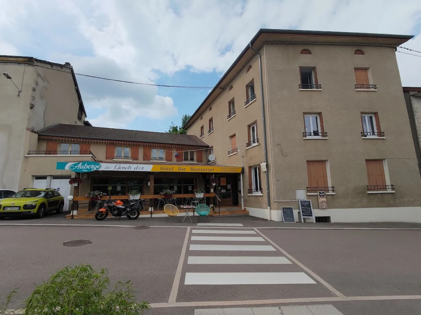 1799 Rte des Écharmeaux