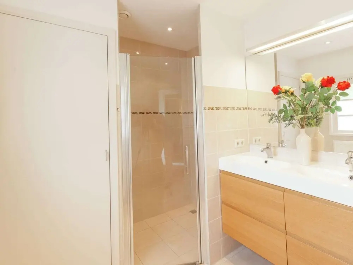 Serene Holiday Home in Baarn with Private Garden