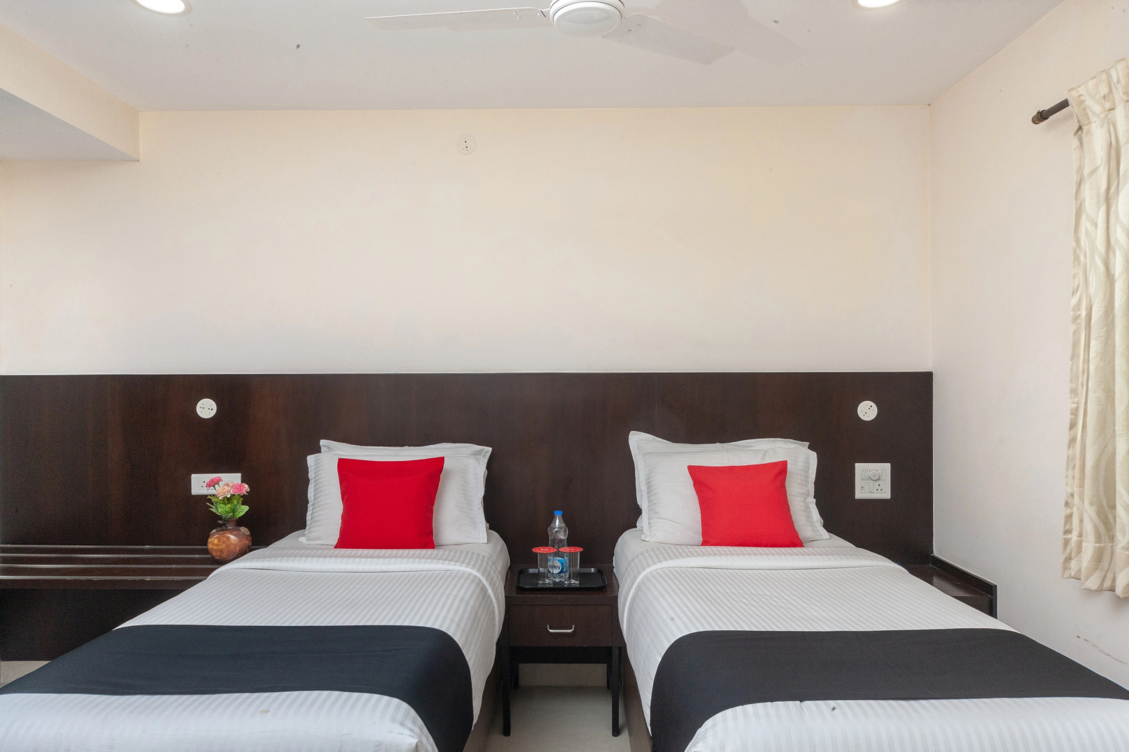 Capital O 27794 Virgo Comfort Homes