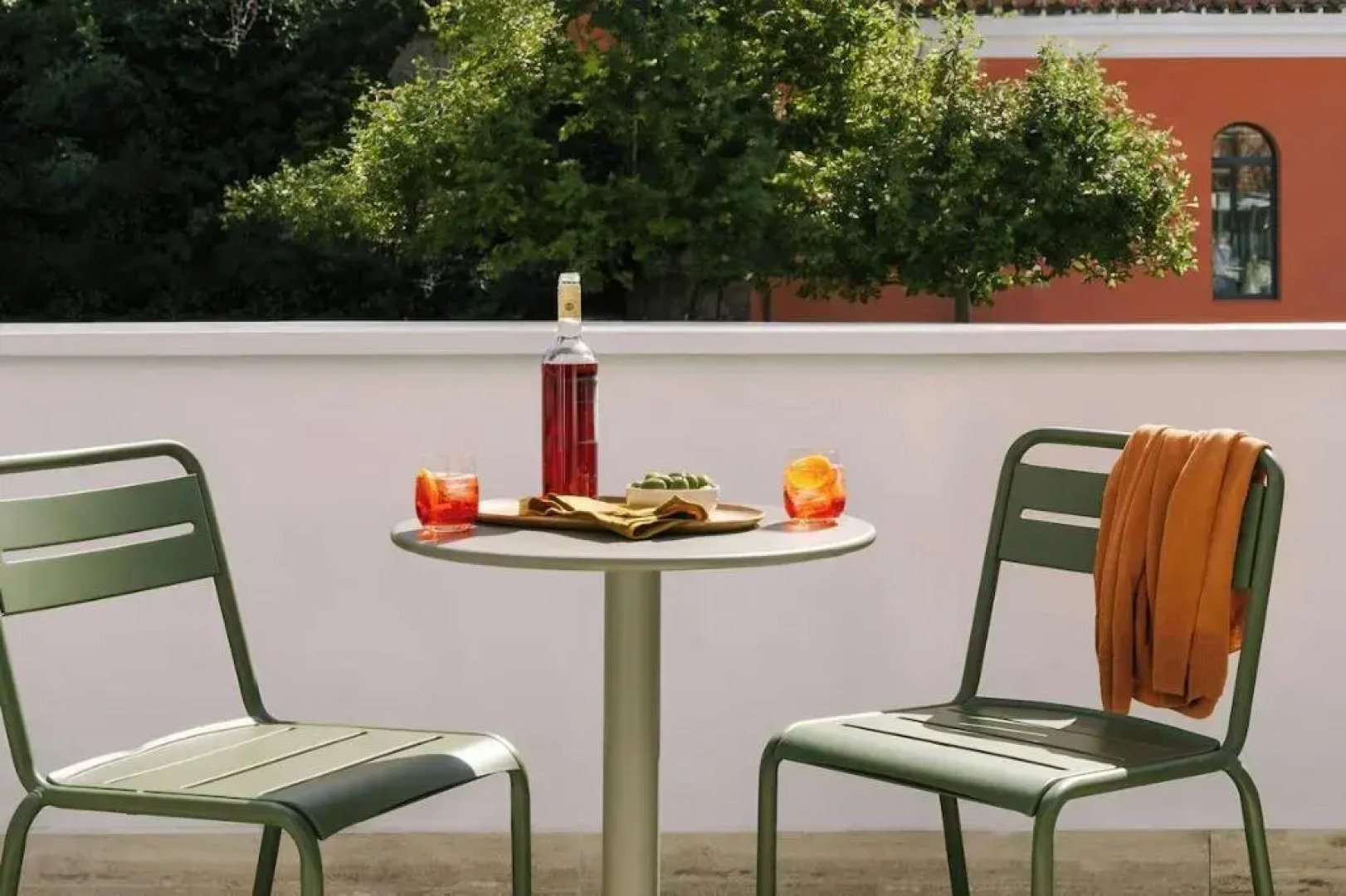 New Station Hotel Premiere