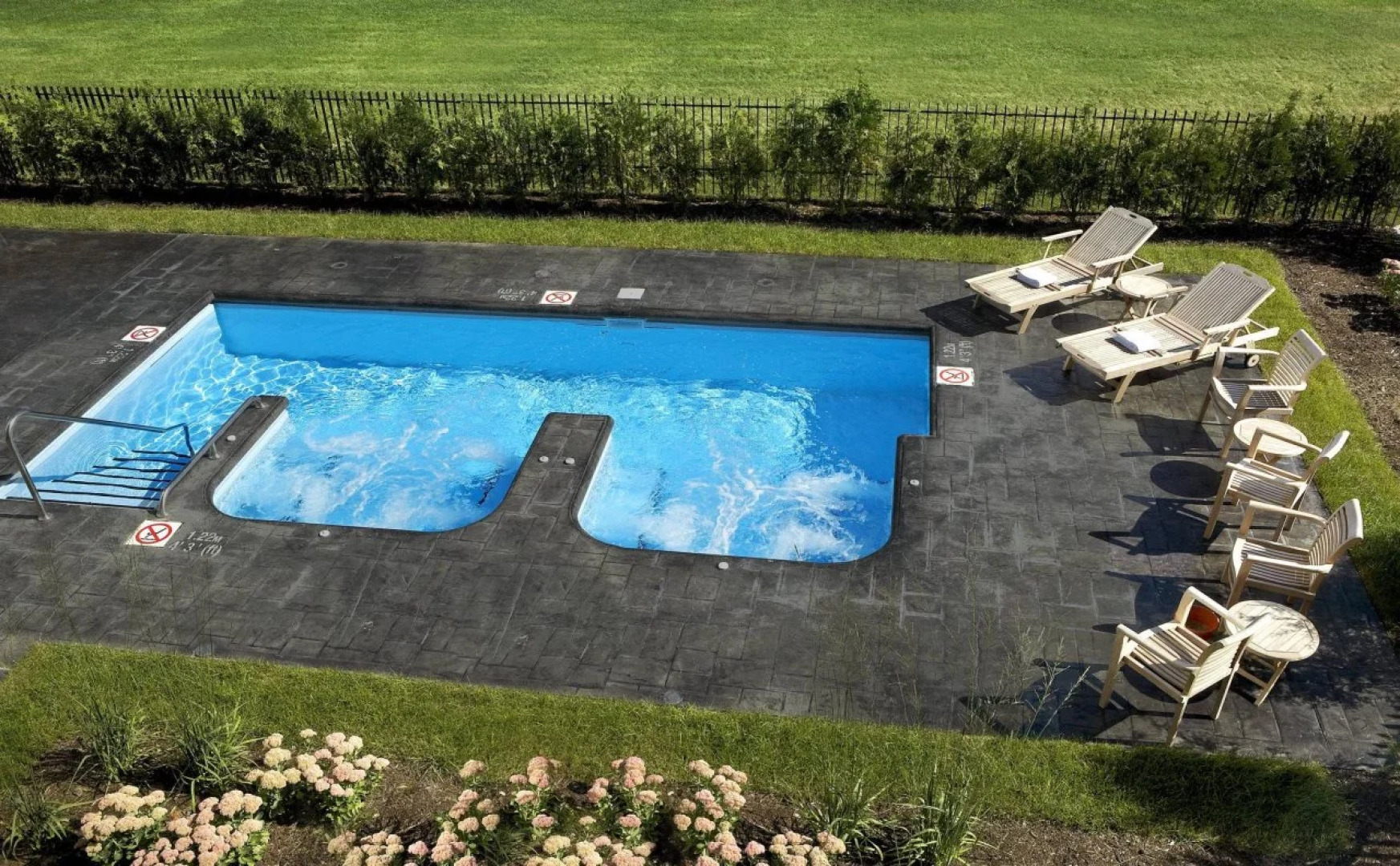 Four Points by Sheraton Levis Convention Centre