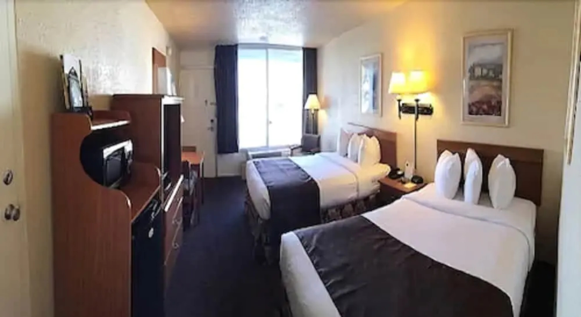 Whitten Inn University