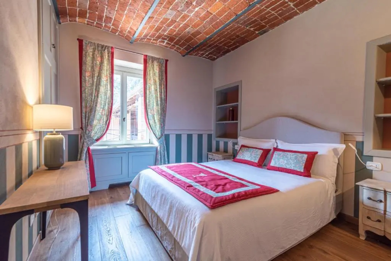 Marchesi Incisa La Corte Chiusa Agriturismo