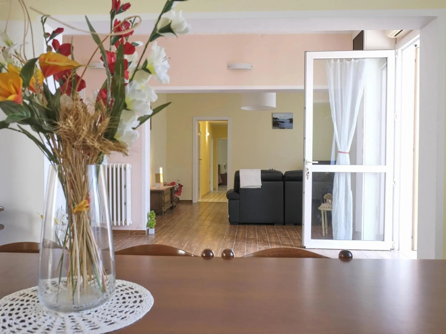 Lagoonside Elegance With Sauna