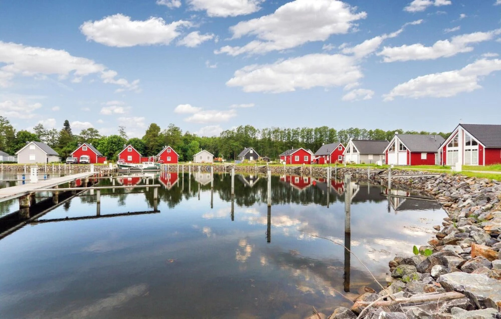 Awesome Home in Zerpenschleuse With Sauna, Wifi and 2 Bedrooms