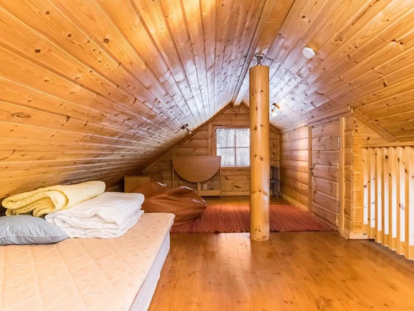 Puolen Hehtaarin Metsä