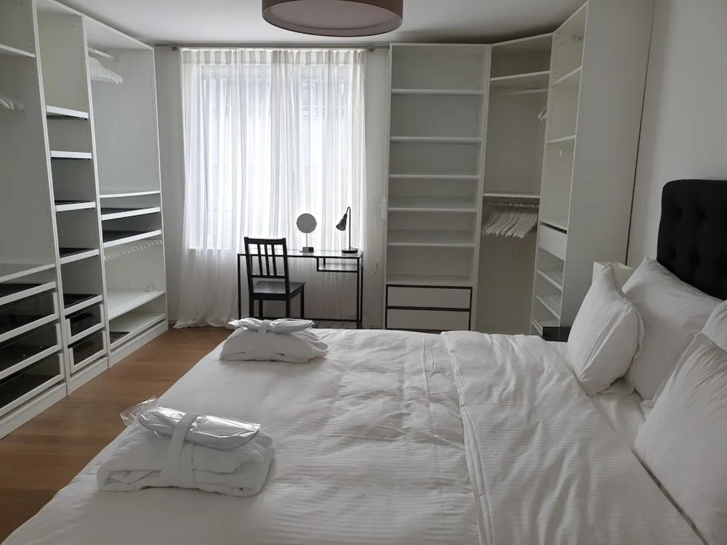 Montreux Boutique Apartment 3 Bedroom