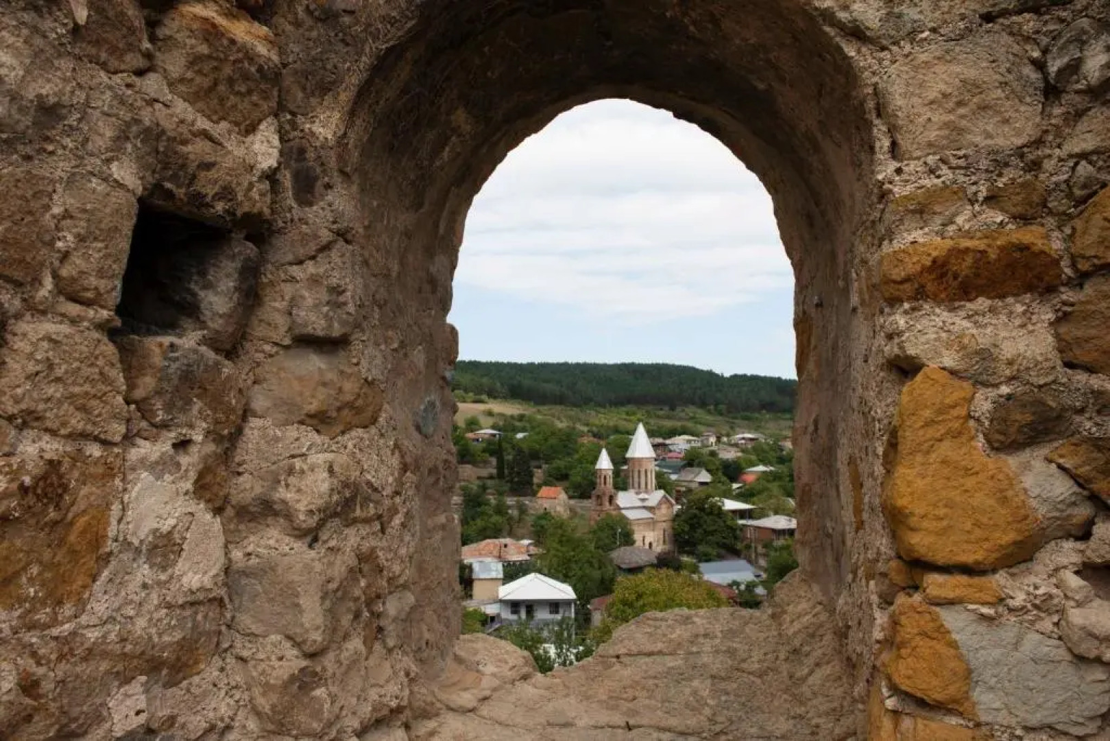 Surami Guest House - სახლი სურამში