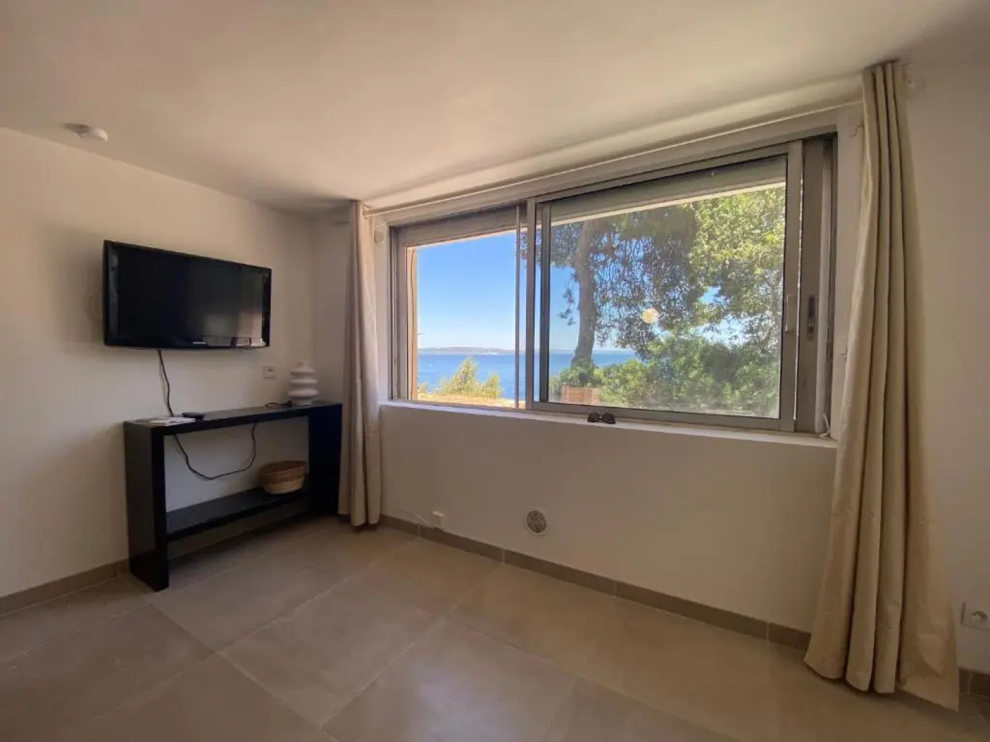 T3 Les Pieds Dans L'eau