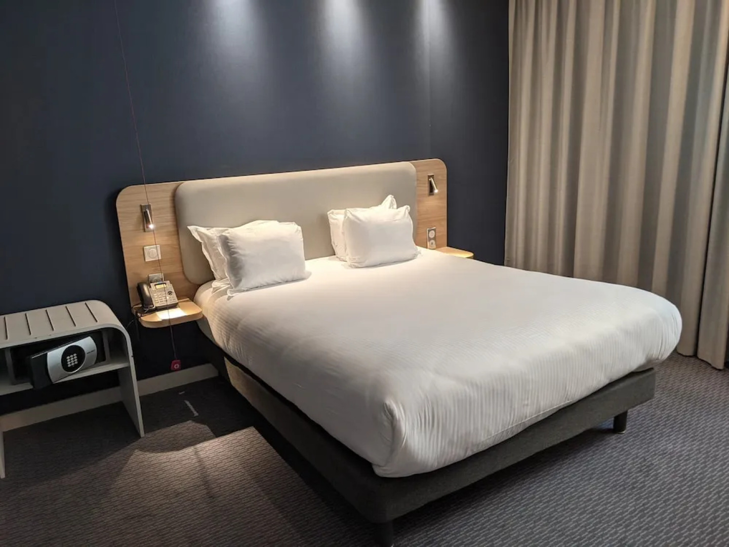 Holiday Inn Express Paris - Velizy, an IHG Hotel