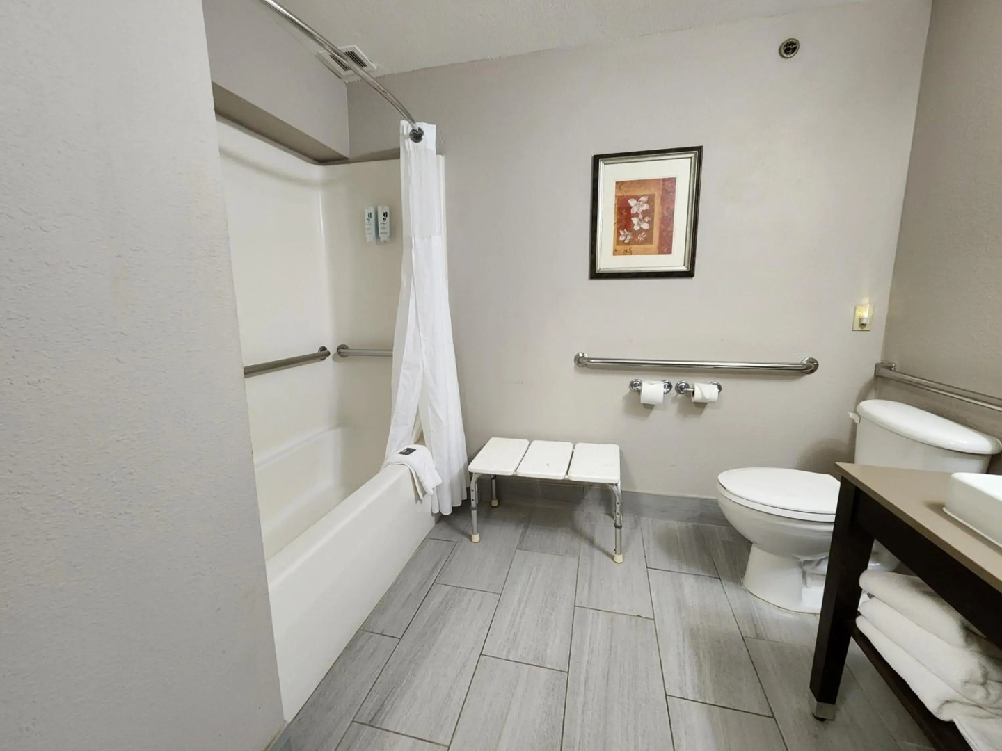 Country Inn & Suites by Radisson, Topeka West, KS