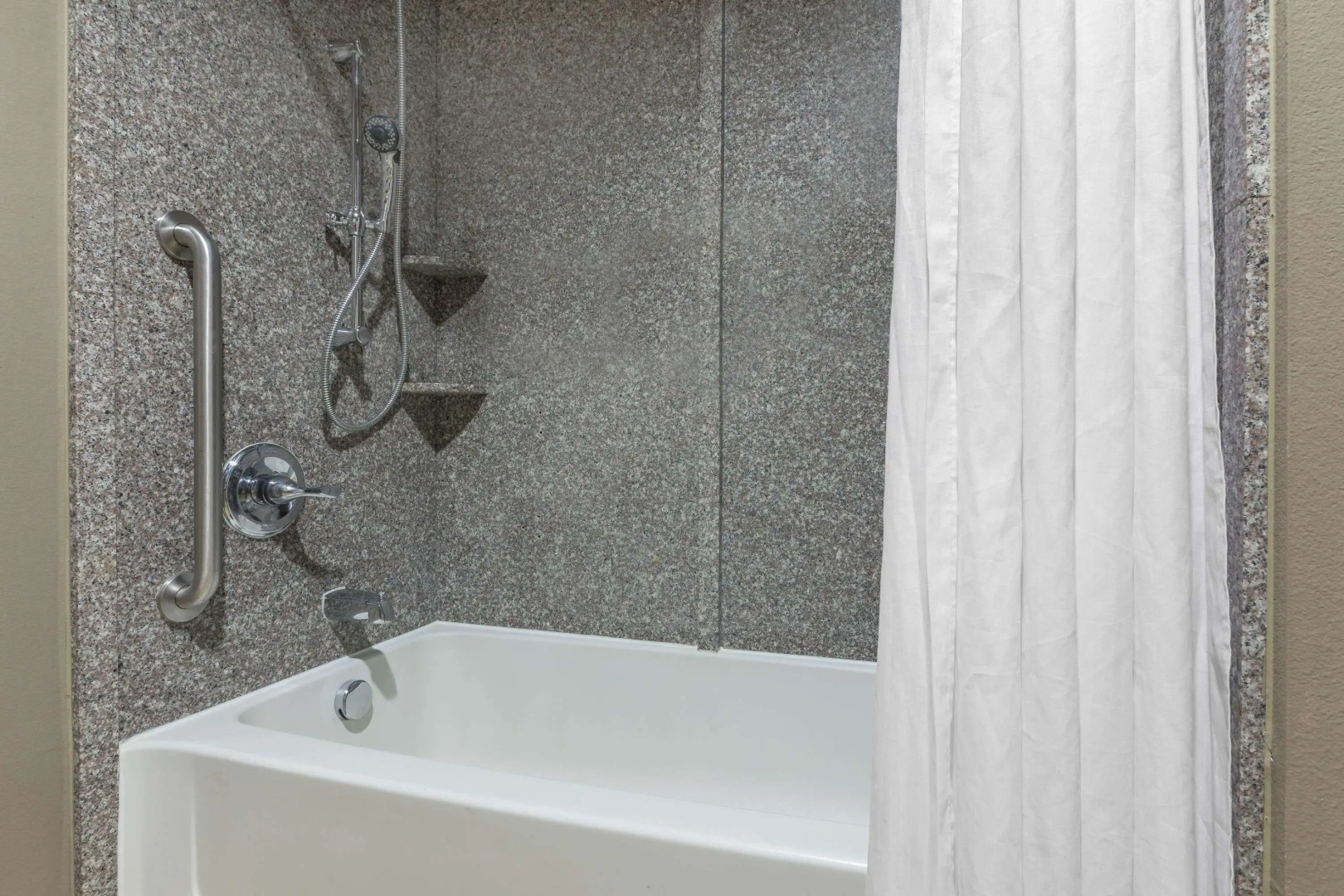 Days Inn by Wyndham Dilley