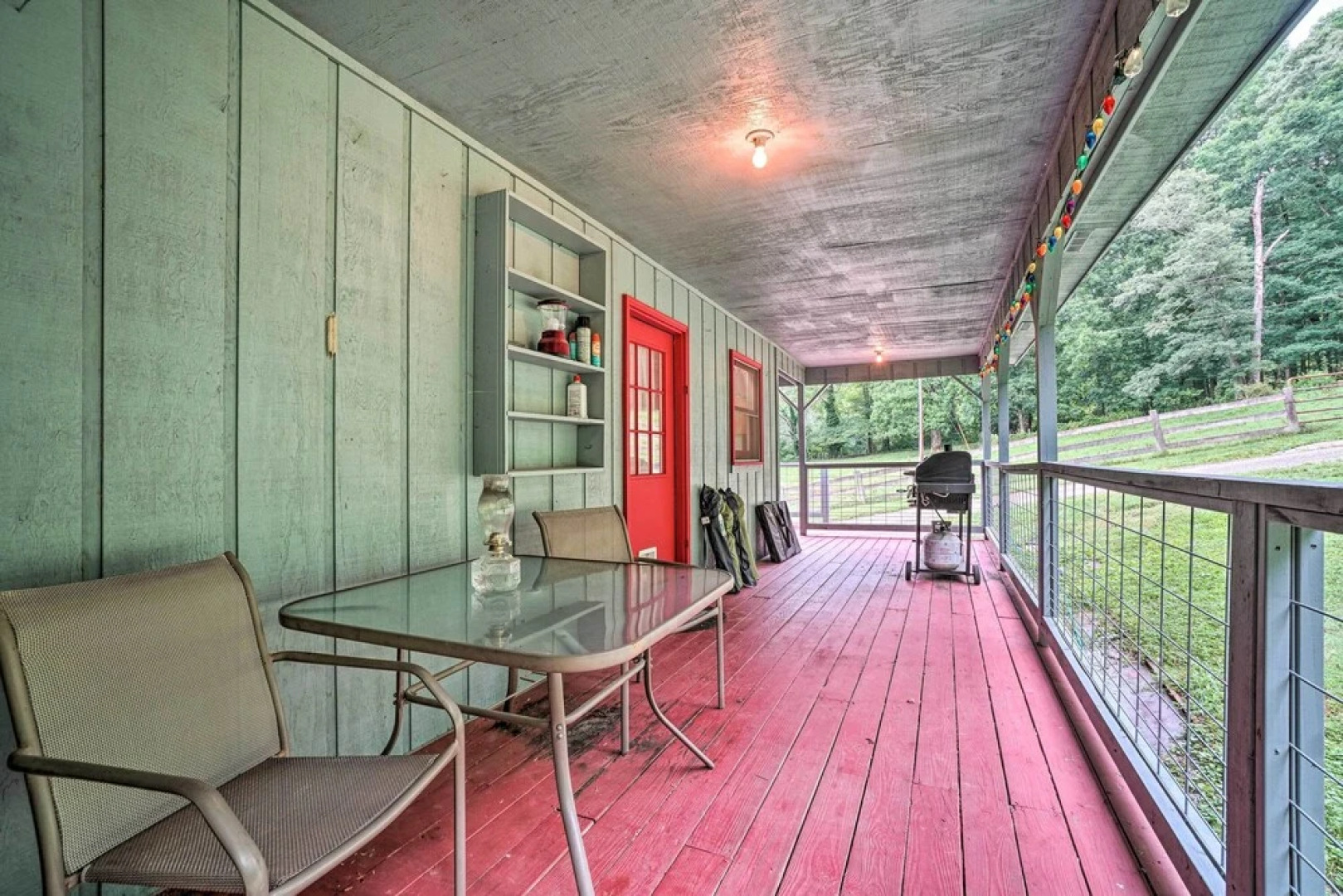 Hot Tub & Fire Pit: Pet-friendly Clayton Escape!