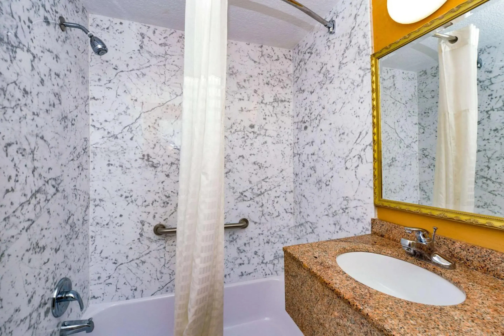 Rodeway Inn Orleans - Cape Cod