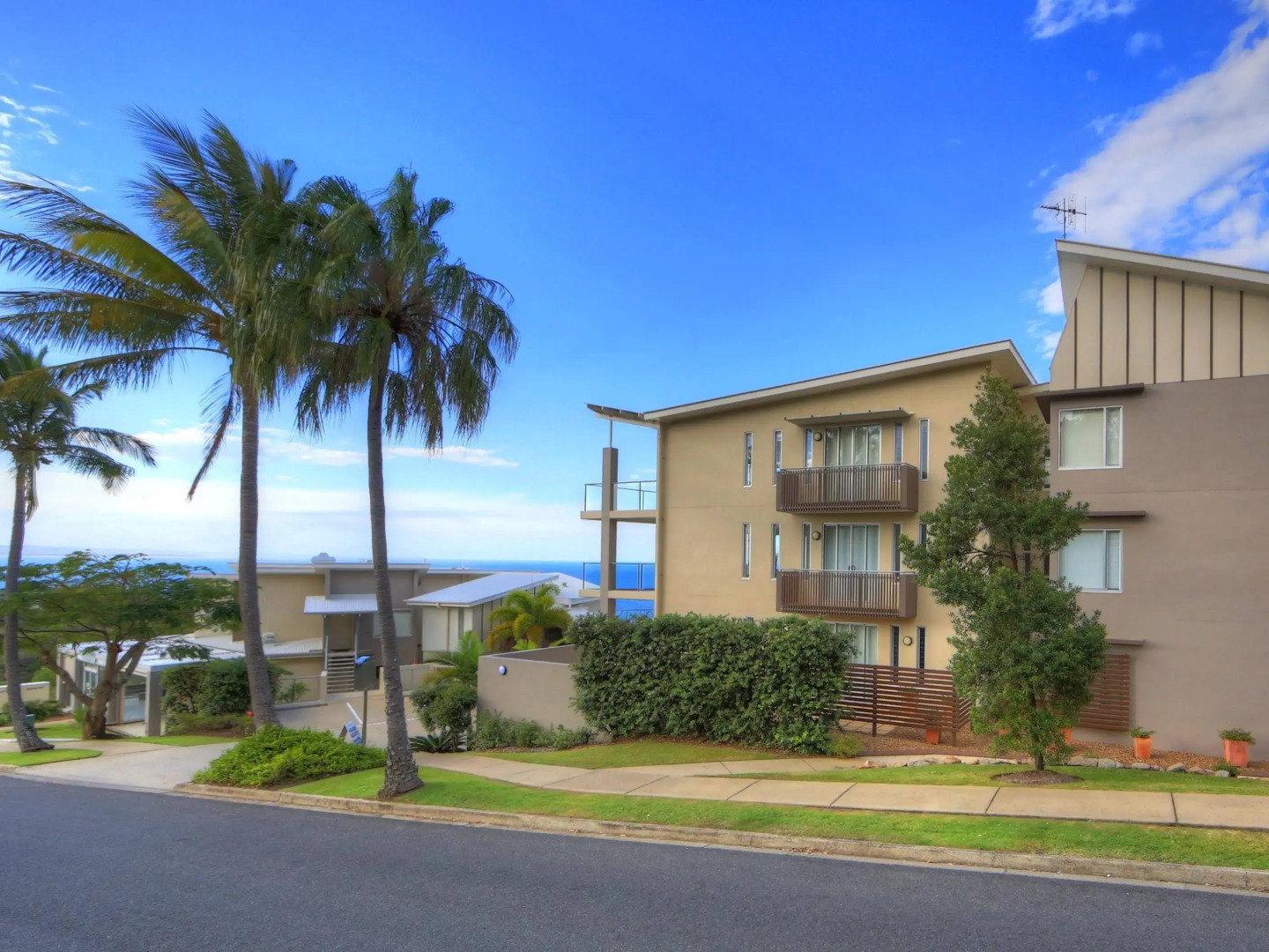 Rainbow Ocean Palms Resort