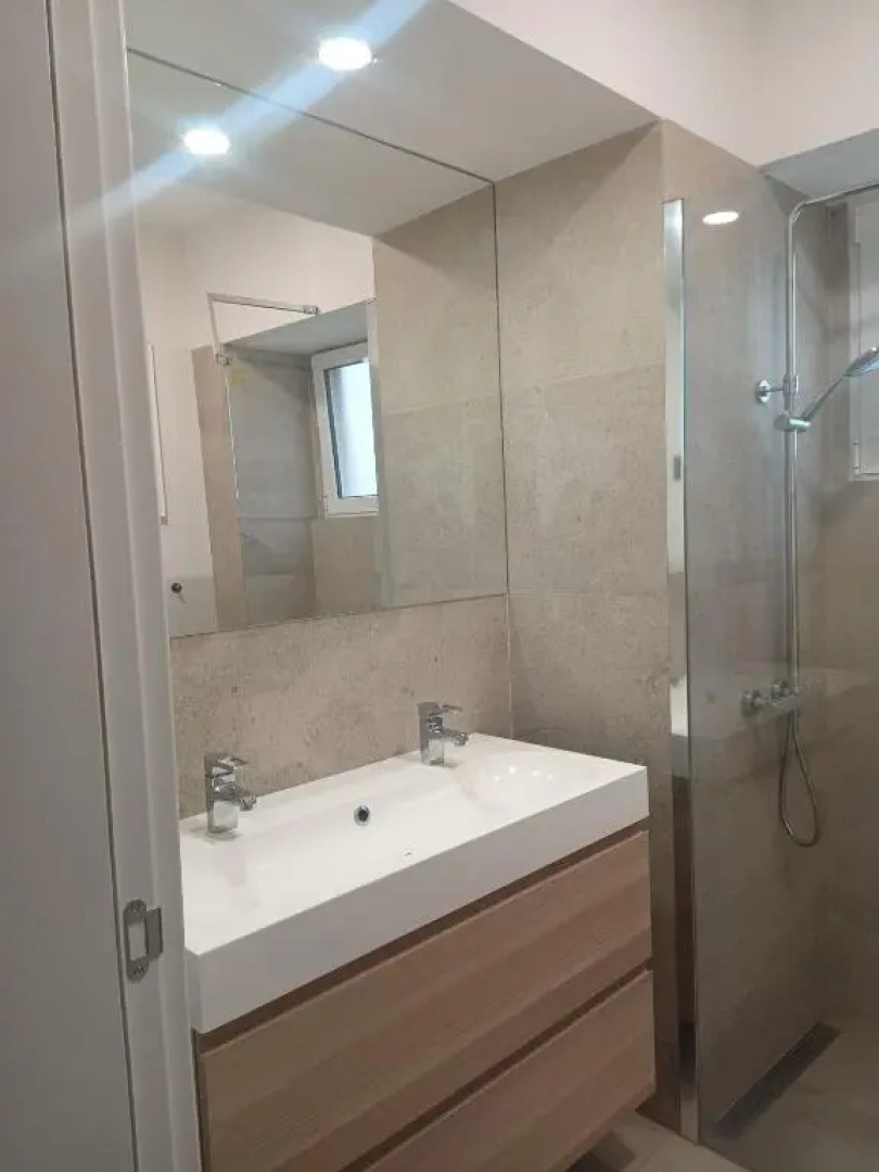 In Bed with Lisbon - by Mary