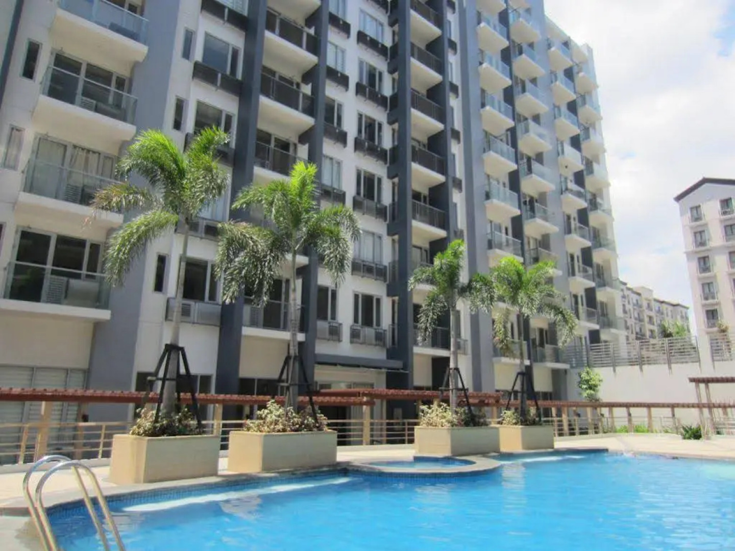Palm Tree - Genlex Condominium