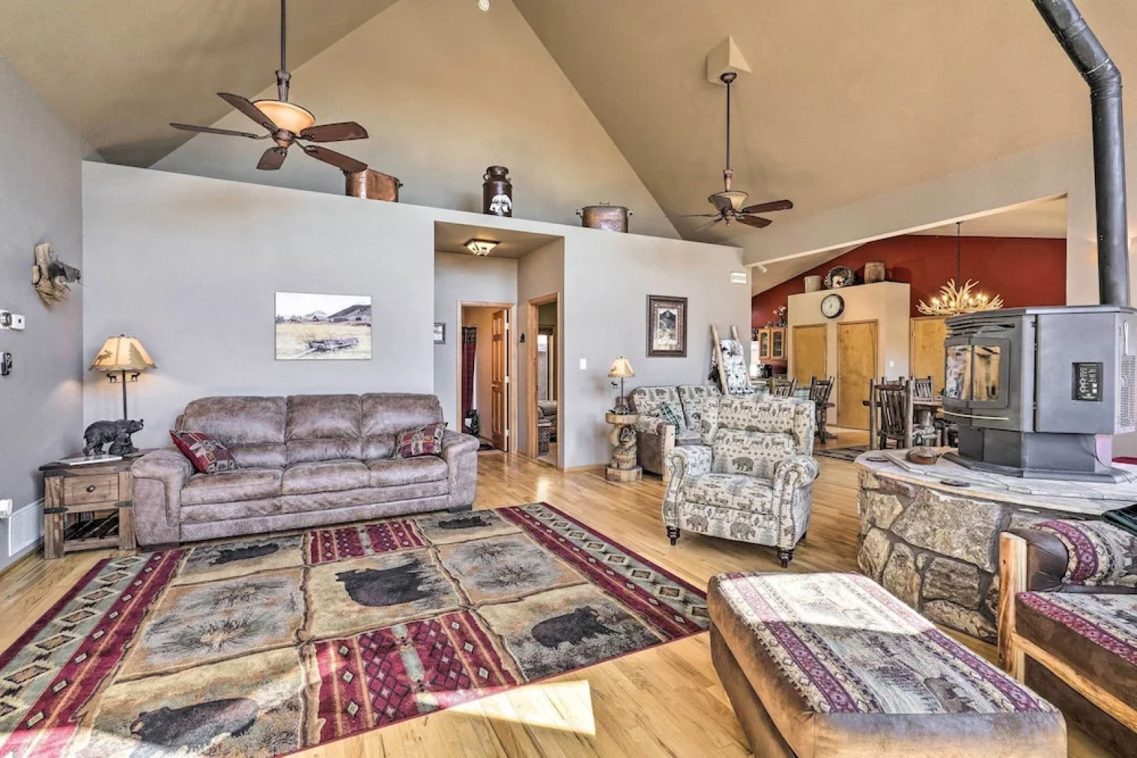 Mtn-view Cabin w/ Deck, 3 Mi to Cripple Creek!