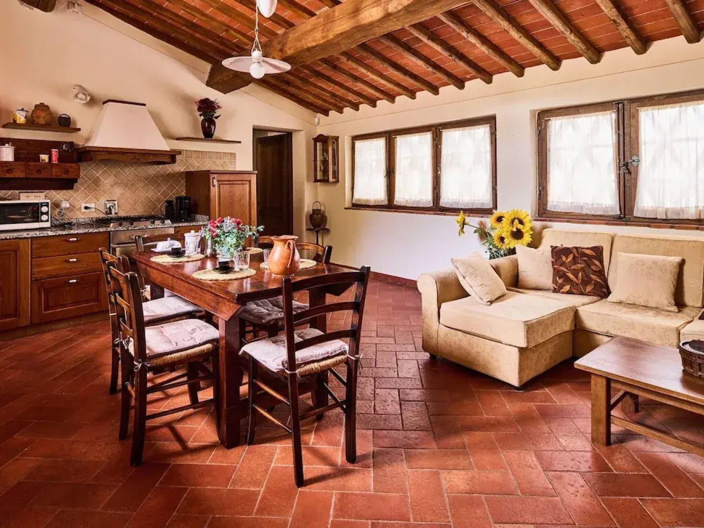Farmhouse in Chianti With Pool and Garden
