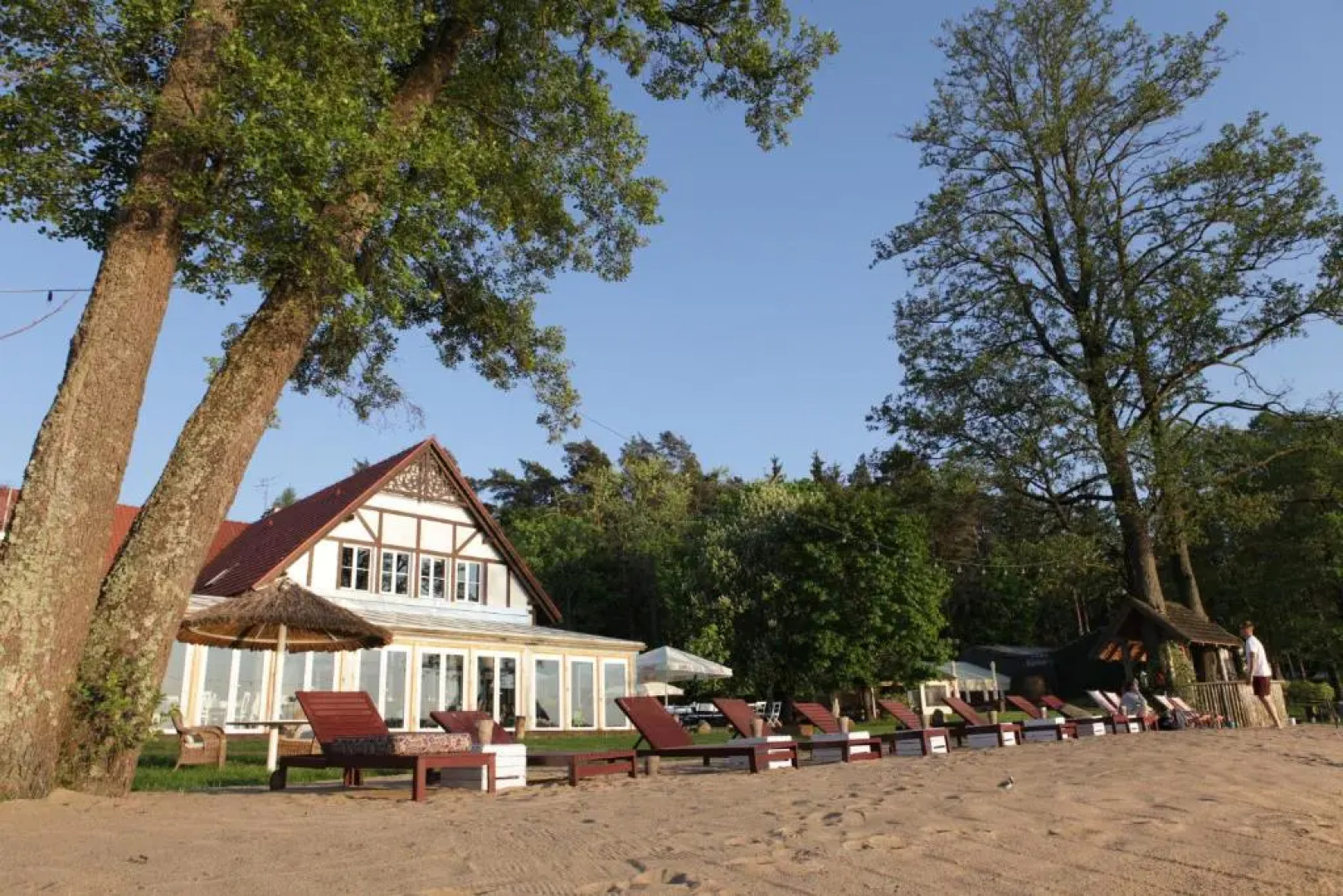 Jabłoń Lake Resort